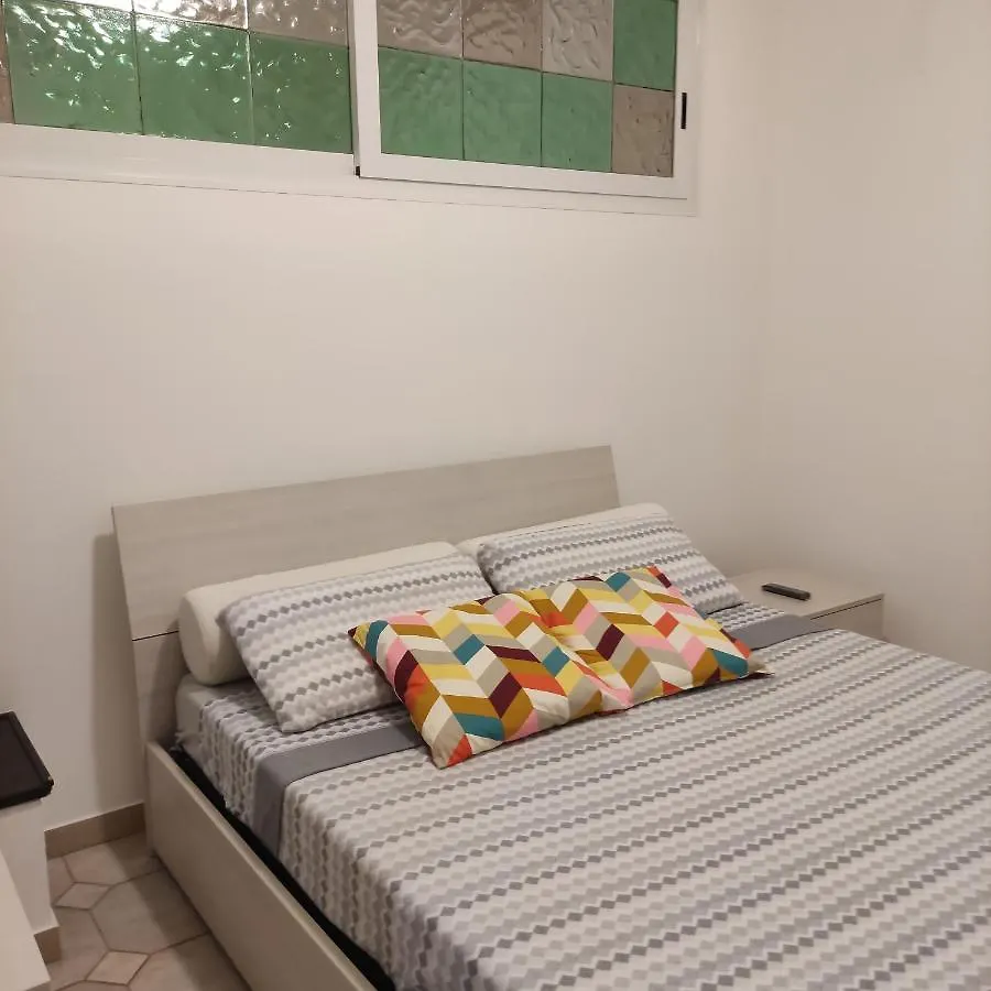 La Casa Di Ari Vicinissimo Ospedale Gaslini Genova Lägenhet Genua