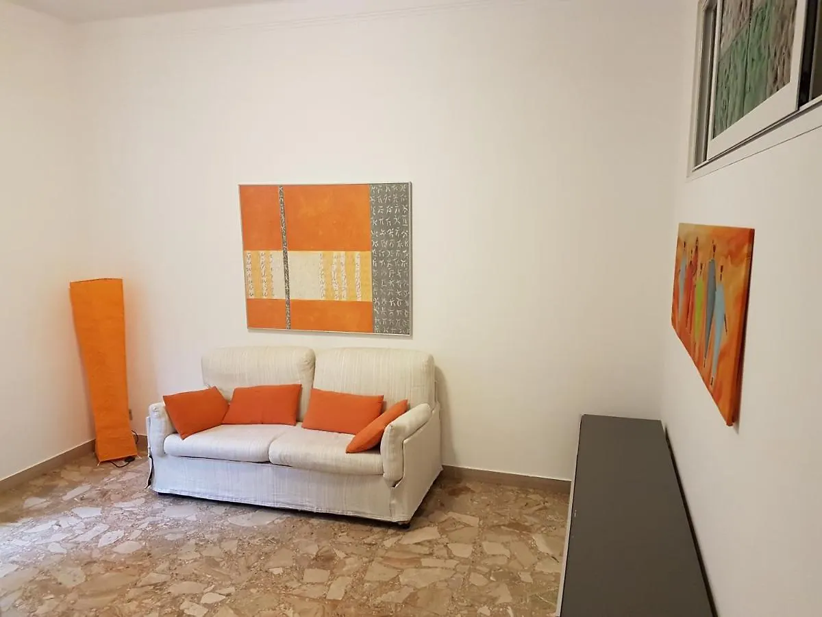 La Casa Di Ari Vicinissimo Ospedale Gaslini Genova Apartment 0*, Genoa Italy